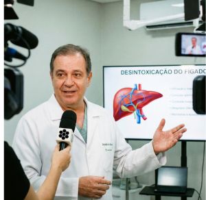 Médico explica sobre desintoxicação do fígado.